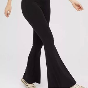 Aerie flare leggings